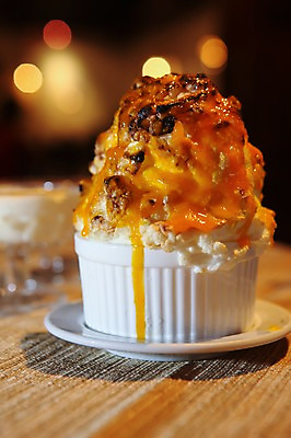 포토 JPG 해외 그릇 접시 아시아 음료 음식 탁자 디저트 실내 그림자 사람없음 아웃포커스 컵 레스토랑 중국 카페 달콤 크림 마카오 국내포토 식기 나라 가구 촬영기법 내부 상점 식당 맛 파일형식