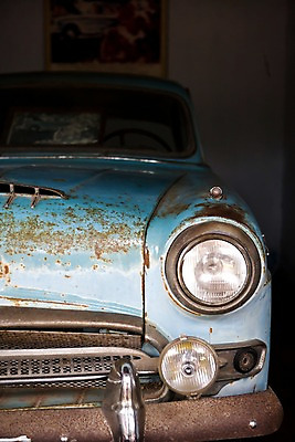 포토 JPG 주간 아시아 액자 백그라운드 교통 자동차 사람없음 광선 빈티지 창고 베트남 주차장 고물 차고 국내포토 자연요소 나라 육상교통 컨셉 동남아시아 파일형식