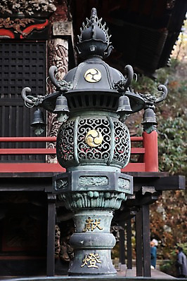 포토 JPG 주간 해외풍경 해외 건축물 아시아 종교 난간 풍경 야외 건물 아웃포커스 조각상 일본 사찰 사원 군마 돌조각상 이바라키 신사_일본건축 국내포토 자연요소 건축 나라 비즈니스 종교건축 촬영기법 조형물 일본건축 파일형식