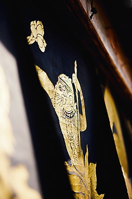 포토 JPG 해외 아시아 문화 백그라운드 무늬 불교 유적지 태국 실내 사람없음 아웃포커스 관광지 전시 직물 사찰 사원 역사 천 자수 금박 수예 국내포토 나라 종교 여행 고건축 비즈니스 종교건축 촬영기법 취미 내부 파일형식