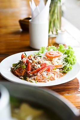 포토 JPG 그릇 식기 접시 음식 백그라운드 채소 탁자 통 요리 근접촬영 사람없음 아웃포커스 화장지 퓨전요리 국내포토 뷰포인트 가구 촬영기법 파일형식