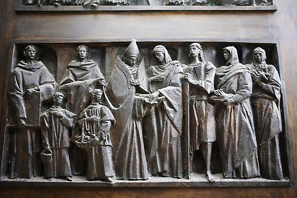 포토 JPG 해외 아시아 종교 조각 종교시설 필리핀 미술 사람없음 야외 관광지 성당 문 천주교 공예 대성당 청동 부조 마닐라 마닐라대성당 정문 조각_조소 국내포토 나라 여행 종교건축 문화예술 취미 동남아시아 시설 조소 파일형식