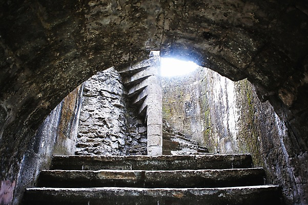 포토 JPG 주간 해외풍경 해외 시설물 아시아 외국문화 출입구 이끼 필리핀 풍경 사람없음 야외 관광지 계단 문화재 빈티지 성 감옥 성벽 곰팡이 군사기지 마닐라 산티아고요새 국내포토 자연요소 건축물 나라 문화 여행 컨셉 군대 동남아시아 파일형식