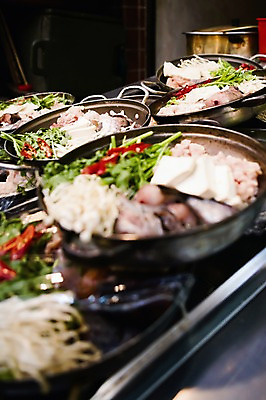 포토 JPG 한식 채소 불 실내 어류 사람없음 상점 식당 시장 냄비 찌개 버너 가득함 두부 요리중 낙원상가 생선찌개 종로 국내포토 자연요소 음식 모션 서울 내부 수중동물 솥 파일형식