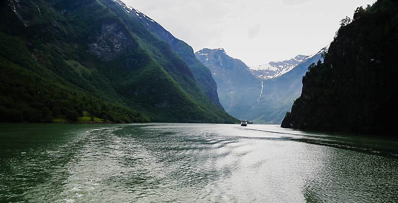 포토 JPG 주간 해외풍경 유럽 백그라운드 유럽풍경 북유럽 노르웨이 풍경 사람없음 야외 피오르 선박 국내포토 자연요소 해외 나라 수상교통 지형 파일형식