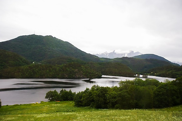 포토 JPG 주간 나무 식물 해외풍경 유럽 바다 유럽풍경 자연 산 북유럽 노르웨이 풍경 잔디 사람없음 야외 눈 풀 몰데 국내포토 자연요소 해외 나라 날씨 생태계 파일형식