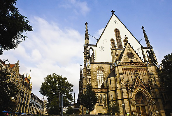 포토 JPG 주간 나무 식물 구름 해외풍경 건축물 건축 유럽 기독교 종교 유럽풍경 하늘 독일 풍경 사람없음 야외 관광지 라이프치히 국내포토 자연요소 해외 나라 여행 파일형식