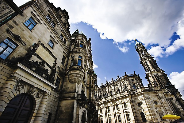 포토 JPG 주간 구름 해외풍경 건축물 건축 유럽 기독교 종교 유럽풍경 하늘 독일 풍경 사람없음 야외 관광지 교회 성 드레스덴 국내포토 자연요소 해외 나라 여행 종교건축 건물 파일형식