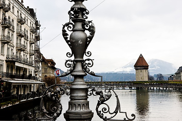 포토 JPG 주간 해외풍경 건축물 건축 유럽 호수 유럽풍경 풍경 사람없음 야외 스위스 루체른 국내포토 자연요소 해외 나라 파일형식