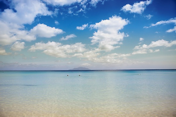 포토 JPG 주간 구름 해외풍경 해외 바다 섬 배경화면 백그라운드 자연 하늘 풍경 해변 사람없음 야외 휴양지 인도양 세이셸 국내포토 자연요소 아프리카 장소 생태계 파일형식