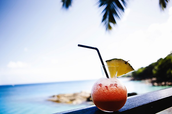 포토 JPG 주간 해외풍경 해외 음료 음식 바다 백그라운드 빨대 사람없음 야외 아웃포커스 칵테일 파인애플 인도양 세이셸 국내포토 자연요소 과일 아프리카 주류 촬영기법 풍경 열대과일 파일형식