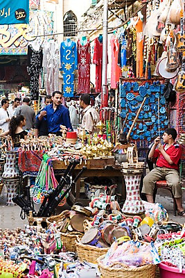 포토 JPG 주간 해외풍경 해외 옷 여자 남자 외국문화 백그라운드 중동 이집트 사람 풍경 여러명 야외 라이프 생활 장식 쇼핑 상점 전시 다양 골동품 시장 노점 아스완 노점상 국내포토 자연요소 나라 문화 다수 아프리카 파일형식