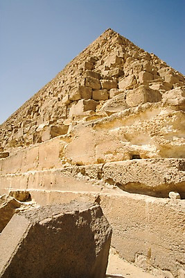 포토 JPG 주간 해외풍경 해외 건축물 건축 로우앵글 외국문화 여행 백그라운드 유적 중동 이집트 풍경 사람없음 야외 관광지 여행객 돌_바위 바위 피라미드 아스완 국내포토 자연요소 전통 나라 문화 뷰포인트 아프리카 사람 랜드마크 파일형식