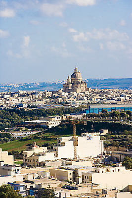 포토 JPG 주간 구름 해외풍경 해외 건축물 종교 외국문화 하늘 풍경 사람없음 야외 건물 도시풍경 성당 맑음 도시 몰타 고조 국내포토 자연요소 건축 유럽 문화 종교건축 날씨 파일형식