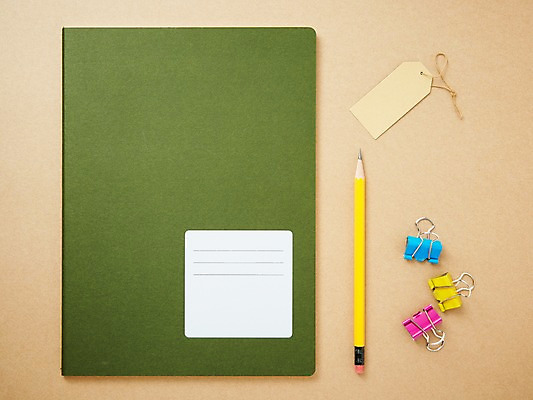 포토 JPG 스튜디오촬영 배너 교육 백그라운드 문구용품 안내 사각프레임 프레임 알림판 실내 집게 사람없음 책 필기구 연필 라벨 공책 알림 오브젝트 국내포토 학용품 내부 사각형 파일형식