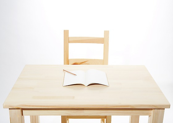 포토 JPG 스튜디오촬영 교육 백그라운드 의자 탁자 교재 실내 사람없음 책 필기구 연필 책상 오브젝트 국내포토 가구 문구용품 학용품 내부 파일형식