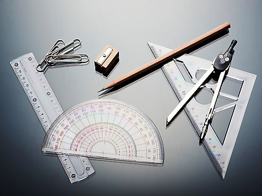 포토 JPG 스튜디오촬영 모양 교육 백그라운드 문구용품 학용품 실내 자 사람없음 필기구 연필 오브젝트 클립 삼각자 컴파스 각도기 연필깎이 모양자 국내포토 내부 파일형식