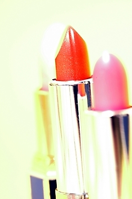 포토 JPG 스튜디오촬영 분홍색 컬러 생활용품 실내 근접촬영 사람없음 화장 뷰티 화장품 립스틱 미용용품 오브젝트 빨간립스틱 립메이크업 국내포토 뷰포인트 내부 파일형식