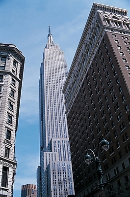 포토 JPG 주간 해외풍경 해외 공공시설 건축 외국문화 북아메리카 가로등 창문 해외건축 아메리카 풍경 빌딩 사람없음 야외 건물 고층빌딩 미국 도시 뉴욕 맨해튼 해외도시 상업시설 국내포토 자연요소 건축물 문화 대륙 시설 상업 파일형식