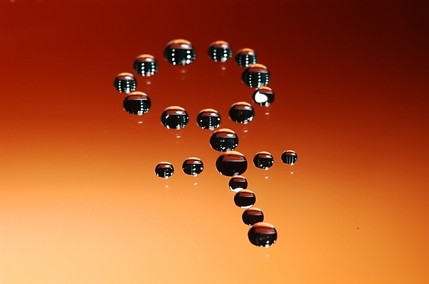 포토 JPG 문자 기호 남자 화살표 백그라운드 표시 화살 물 물방울 방향 여자기호 남자만 국내포토 자연요소 사람 성별기호 파일형식