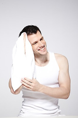 포토 JPG 스튜디오촬영 서양인 외국인 백인 해외기획촬영 라이프스타일 응시 2012년태국 남자 맨라이프 러닝셔츠 회색배경 실내 한명 미소 웃음 들기 사람 상반신 성인 앞모습 30대 수건 민소매 뷰티 세수 닦기 남자만 남자한명만 성인남자만 성인한명만 성인남자한명만 장년만 장년남자만 장년남자한명만 성인만 국내포토 1 시선 뷰포인트 백그라운드 셔츠 상의 모션 표정 인종 내부 생활 장년 위생용품 청결 회색 파일형식