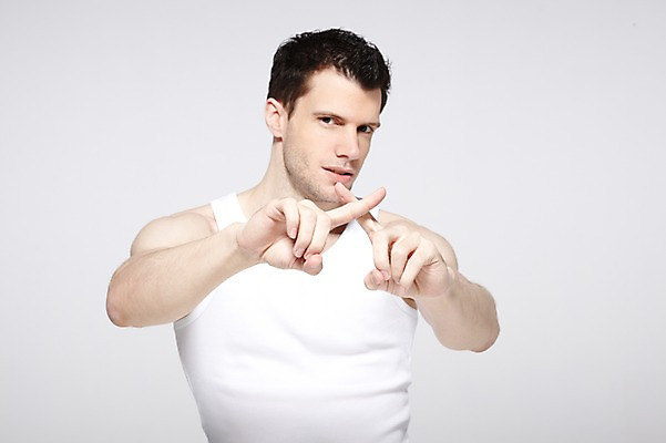 포토 JPG 스튜디오촬영 서양인 외국인 백인 해외기획촬영 라이프스타일 2012년태국 남자 맨라이프 러닝셔츠 모션 회색배경 실내 한명 사람 손짓 상반신 성인 앞모습 30대 민소매 뷰티 금지 정지 X 남자만 남자한명만 성인남자만 성인한명만 성인남자한명만 장년만 장년남자만 장년남자한명만 성인만 국내포토 1 알파벳 뷰포인트 백그라운드 셔츠 상의 인종 내부 생활 장년 회색 파일형식