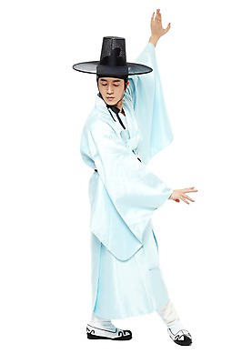 포토 JPG 스튜디오촬영 전신 모자 한국문화 한국전통 전통 남자 전통문화 포즈 한국 실내 한명 서기 누끼 사람 동양인 20대 성인 옆모습 한국인 춤 전통의상 한복 전통무용 고무신 신분 양반 두루마기 한국무용 선비 남자만 남자한명만 성인남자만 청년만 청년남자만 청년남자한명만 성인한명만 성인남자한명만 성인만 국내포토 갓모자 모자_잡화 1 동양문화 잡화 아시아 문화 뷰포인트 신발 모션 문화예술 전통소품 인종 청년 내부 파일형식