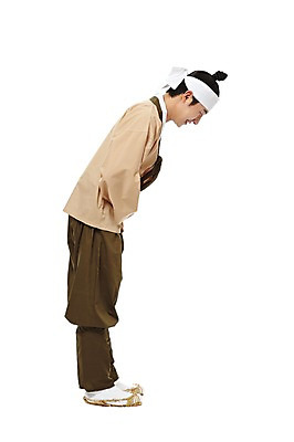 포토 JPG 스튜디오촬영 전신 한국문화 한국전통 전통 남자 전통문화 포즈 모션 한국 실내 숙이기 허리숙이기 한명 서기 미소 웃음 누끼 사람 동양인 20대 성인 옆모습 한국인 예절 인사 전통의상 한복 신분 짚신 평민 마당쇠 남자만 남자한명만 성인남자만 청년만 청년남자만 청년남자한명만 성인한명만 성인남자한명만 성인만 국내포토 1 동양문화 아시아 문화 뷰포인트 신발 전통소품 표정 인종 청년 내부 파일형식