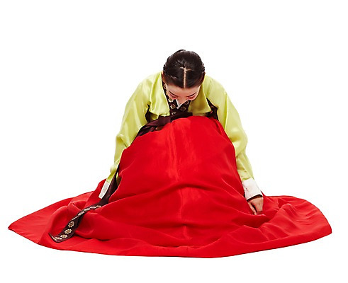 포토 JPG 스튜디오촬영 전신 한국문화 한국전통 전통 여자 전통문화 한국 실내 고개숙이기 한명 누끼 사람 앉기 동양인 20대 성인 앞모습 한국인 예절 인사 절 전통의상 한복 세배 신분 낭자 여자만 여자한명만 성인여자만 청년만 청년여자만 성인한명만 청년여자한명만 성인여자한명만 성인만 국내포토 1 동양문화 아시아 문화 뷰포인트 모션 숙이기 인종 청년 내부 절_인사 파일형식