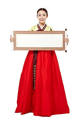 포토 JPG 스튜디오촬영 전신 한국문화 한국전통 전통 여자 전통문화 전통소품 한국 실내 한명 서기 미소 웃음 들기 누끼 사람 동양인 20대 성인 앞모습 한국인 전통의상 한복 두루마리 신분 족자 낭자 여자만 여자한명만 성인여자만 청년만 청년여자만 성인한명만 청년여자한명만 성인여자한명만 성인만 국내포토 1 동양문화 아시아 문화 뷰포인트 모션 표정 인종 청년 내부 오브젝트 파일형식