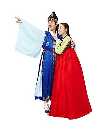 포토 JPG 스튜디오촬영 전신 한국문화 한국전통 전통 커플 응시 여자 남자 전통문화 한국 실내 서기 미소 웃음 누끼 사람 동양인 20대 성인 두명 옆모습 한국인 가리킴 전통의상 한복 신분 낭자 도령 복건 청년만 성인만 국내포토 동양문화 시선 아시아 문화 뷰포인트 관계 모션 전통소품 표정 인종 손짓 청년 내부 파일형식