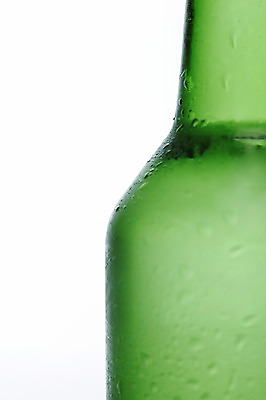 포토 JPG 스튜디오촬영 음료 백그라운드 유리병 주류 실내 누끼 사람없음 물방울 알코올 병 음주 오브젝트 소주 국내포토 식기 병_용기 내부 파일형식