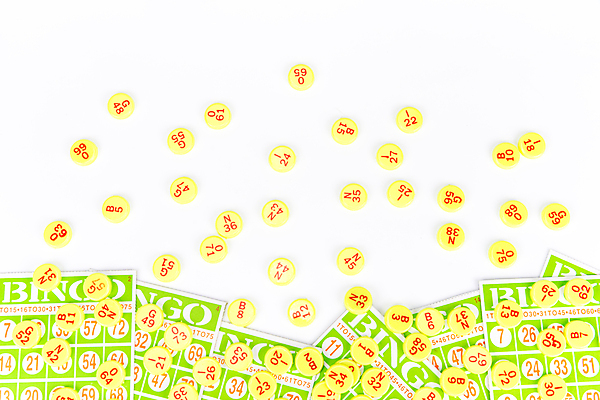 포토 JPG 해외이미지 스포츠 놀이 성공 실내 취미 사람없음 빨간색 초록색 숫자 경쟁 게임 흰색 신용카드 행운 도박 기회 고립 해외202004 해외포토 문자 컬러 컨셉 내부 금융 파일형식 이미지허브