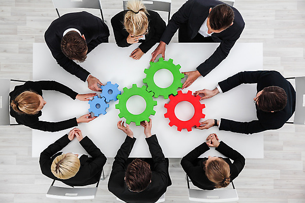 포토 JPG 해외이미지 직업 여자 컨셉 생각 회사 비즈니스 부분 탁자 성공 협력 아이디어 직장 함께함 사람 여러명 사무실 기계 흰색 업무 작업 비즈니스맨 그룹 계획 정상 연결 토론 분석 동료 톱니바퀴 비전 문제 기어 해결 경영 통일 콜라보레이션 브레인스토밍 해외202004 해외포토 남자 컬러 가구 다수 관계 직장인 파일형식 이미지허브