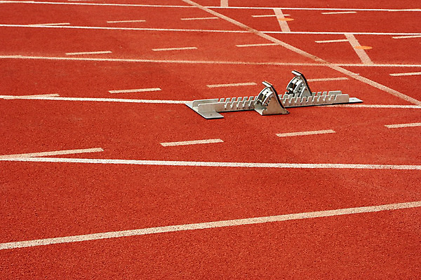 포토 JPG 해외이미지 길 선 스포츠 밭 곡선 표면 화살 숙이기 사람없음 야외 컬러풀 달리기 흰색 거친 주름 플랫 질감 고무 선로 해외202004 해외포토 컬러 포즈 농업 모션 파일형식 이미지허브