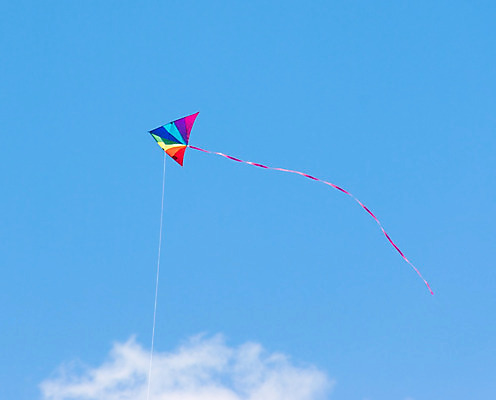포토 JPG 해외이미지 구름 리본 밧줄 줄 분홍색 무지개 오렌지 놀이 하늘 날리기 취미 사람없음 빨간색 초록색 여름 파란색 컬러풀 장난감 노란색 흰색 코드 남색 제비꽃 연 해외202004 해외포토 자연요소 계절 꽃 컬러 과일 모션 놀이용품 파일형식 이미지허브