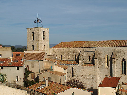 포토 JPG 해외이미지 종교 건축양식 지붕 사람없음 교회 마을 탑 프랑스 종 도시 역사 프랑스어 옛날 프로방스 해외202004 해외포토 문자 건축물 건축 유럽 종교건축 건물 파일형식 이미지허브