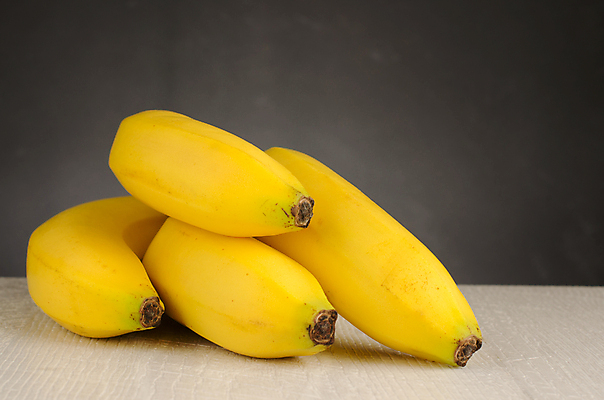 포토 JPG 해외이미지 음료 음식 백그라운드 다이어트 과일 재료 자연 탁자 바나나 건강 요리 사람없음 목재 초록색 노란색 검은색 칠판 침묵 껍질 신선 그룹 정상 먹기 분필 유기농 날것 내추럴 숙성 이국적 해외202004 해외포토 나무 웰빙 컬러 가구 모션 소리 초크 생태계 파일형식 이미지허브