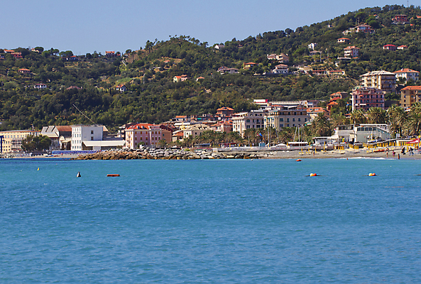 포토 JPG 해외이미지 구름 선 모래 파도 바다 여행 백그라운드 컨셉 자연 하늘 추상 휴가 휴식 풍경 사람없음 야외 물 여름 파란색 반사 검은색 스파 화목 침묵 일몰 바위 흰색 그룹 장면 내추럴 수평선 해외202004 해외포토 자연요소 계절 컬러 무늬 노을 소리 돌_바위 생태계 파일형식 이미지허브