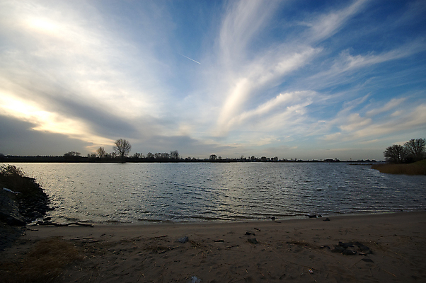 포토 JPG 해외이미지 구름 호수 모래 아침 풍경 사람없음 물 파란색 강 태양 일출 황혼 개울 속도 해외202004 해외포토 주간 자연요소 컬러 노을 일몰 파일형식 이미지허브
