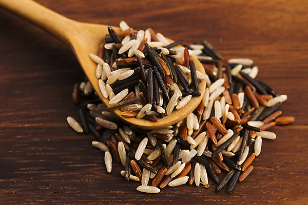 포토 JPG 해외이미지 음식 재료 밥 건조 건강 종류 씨앗 동양인 사람없음 가로 빨간색 갈색 숟가락 일본 검은색 중국 흰색 낟알 인도인 묘사 흰배경 유기농 날것 고립 생식 섞기 식용 많음 해외202004 해외포토 외국인 식물 웰빙 아시아 컬러 백그라운드 컨셉 수저 인종 파일형식 이미지허브