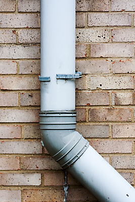 포토 JPG 해외이미지 외관 벽 건축양식 벽돌 주택 사람없음 야외 건물 세로 갈색 회색 도시 튜브 옛날 해외202004 해외포토 건축물 건축 컬러 파일형식 이미지허브