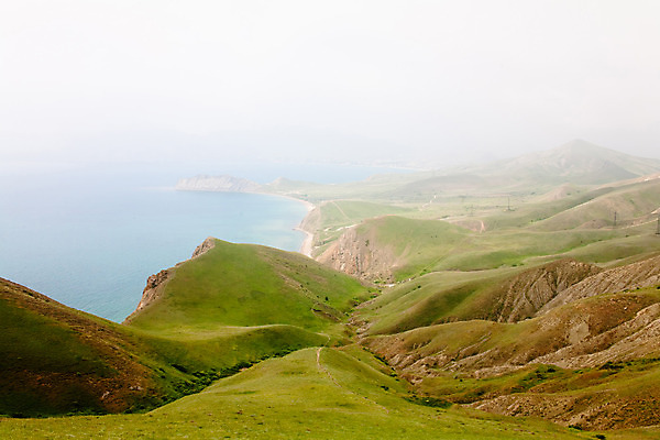포토 JPG 해외이미지 식물 도로 파도 바다 백그라운드 자연 산 풍경 경사 사람없음 가로 물 여름 파란색 햇빛 갈색 맑음 검은색 만 언덕 해외202004 해외포토 자연요소 계절 길 컬러 교통시설 날씨 태양 생태계 파일형식 이미지허브