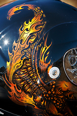 포토 JPG 해외이미지 모양 컨셉 오렌지 자동차 불꽃 안전 사람없음 옆모습 숫자 노란색 자전거 검은색 오토바이 용 헬멧 묘사 각도 해외202004 해외포토 문자 육상교통 뷰포인트 컬러 과일 불 바이크 보호장비 파일형식 이미지허브