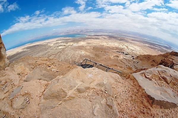 포토 JPG 해외이미지 구름 모래 벽 곡선 오렌지 중동 자연 하늘 산 풍경 사람없음 야외 물 파란색 하이앵글 갈색 노란색 골짜기 계곡 궁전 사막 원형 성 역사 역 왕 암초 사암 유대인 고고학 이스라엘 파멸 수평선 해외202004 해외포토 자연요소 도형 건축물 교육 나라 선 뷰포인트 컬러 컨셉 고건축 과일 교통시설 돌_바위 생태계 서아시아 파일형식 소멸 이미지허브