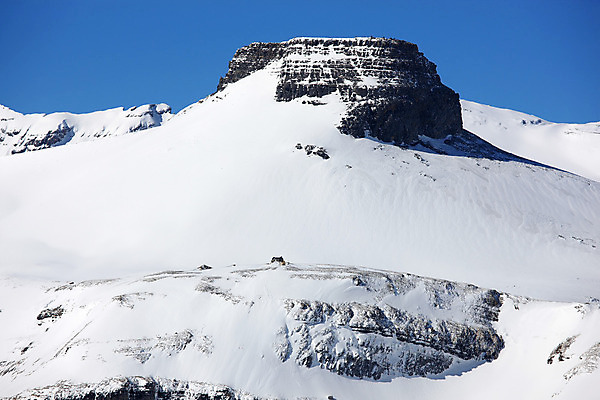 포토 JPG 해외이미지 주간 계절 유럽 겨울 자연 하늘 산 파노라마 그림자 풍경 사람없음 야외 파란색 추위 흰색 화려 스위스 언덕 서식 오르기 알프스 장면 암초 웅장함 절정 지질학 눈내림 수평선 해외202004 해외포토 자연요소 교육 나라 컬러 컨셉 모션 눈_날씨 촬영기법 생태계 파일형식 이미지허브