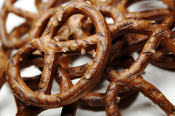 포토 JPG 해외이미지 음식 빵 백그라운드 사람없음 갈색 식사 여러개 신선 그룹 구부린 아침식사 굽기 묘사 소금 칼로리 브레첼 해외202004 해외포토 컬러 다수 모션 디저트 구이 파일형식 이미지허브