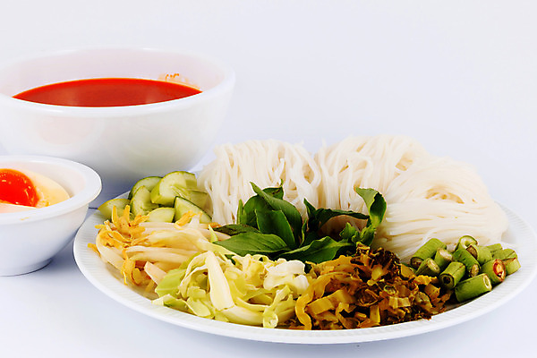 포토 JPG 해외이미지 전통 접시 아시아 문화 잎 채소 재료 태국 밥 양파 건강 어류 요리 동양인 사람없음 계란 식사 저녁식사 중국 우유 흰색 신선 뜨거움 맛 먹기 허브 크림 향신료 국수 매움 지역 코코넛 카레 해결 점심식사 인기 해외202004 해외포토 식물 식기 나라 음식 컬러 컨셉 과일 모션 유제품 인종 알 수중동물 면류 향미료 파일형식 이미지허브