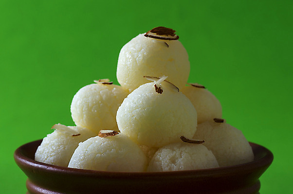 포토 JPG 해외이미지 디저트 사람없음 도자기 원형 사기그릇 인도음식 해외포토 도형 그릇 음식 동양음식 파일형식 이미지허브