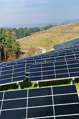 포토 JPG 해외이미지 주간 하늘 사람없음 야외 태양에너지 집열판 해외202004 해외포토 자연요소 그린에너지 파일형식 이미지허브